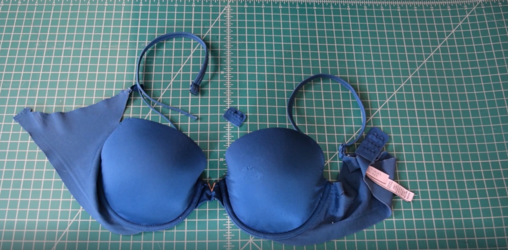 turquoise bra with straps and clasps removed